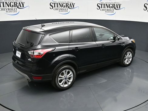Used 2017 Ford Escape SE image 15