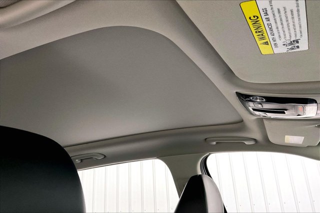 Used 2024 Kia Sorento S w/ Panoramic Sunroof Package AWD/4WD image 22