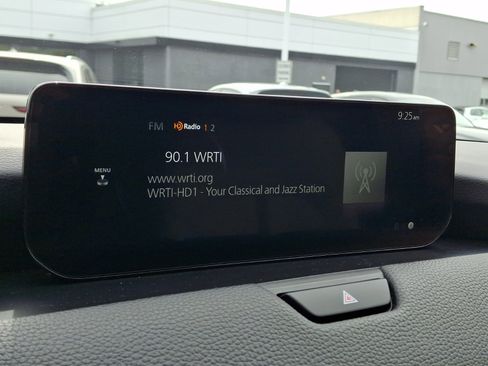 Used 2024 MAZDA CX-90 3.3 Turbo w/ Preferred Plus image 19