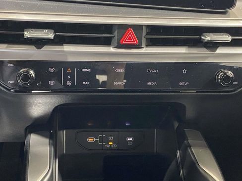 New 2026 Kia Sorento LX FWD image 28