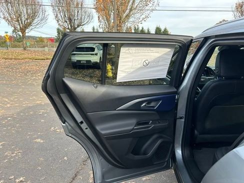 New 2026 Chevrolet Equinox EV LT image 11