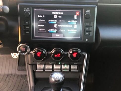 Used 2024 Subaru BRZ Limited w/ Popular Package 2 image 37