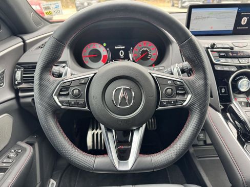 Used 2025 Acura RDX A-Spec image 10