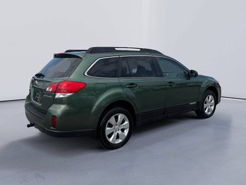 Used 2011 Subaru Outback 2.5i Premium AWD/4WD image 3
