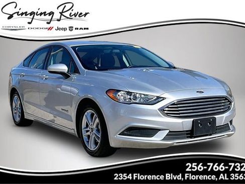 Used 2018 Ford Fusion S image 1