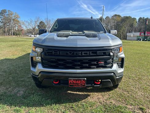 Used 2023 Chevrolet Silverado 1500 Custom Trail Boss image 3