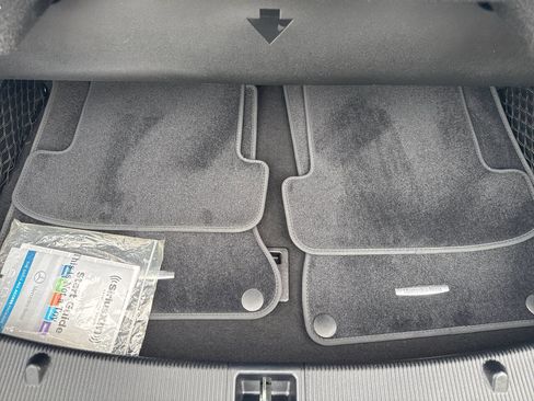 Used 2016 Mercedes-Benz E 550 Cabriolet image 7