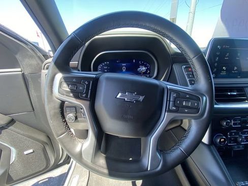Used 2023 Chevrolet Tahoe Z71 w/ Z71 Off-Road Package AWD/4WD image 14