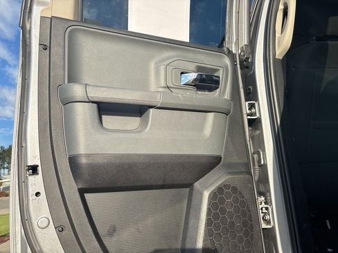 Used 2024 RAM 1500 Classic SLT AWD/4WD image 21