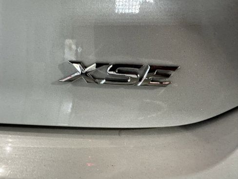 New 2025 Toyota Camry Hybrid image 20