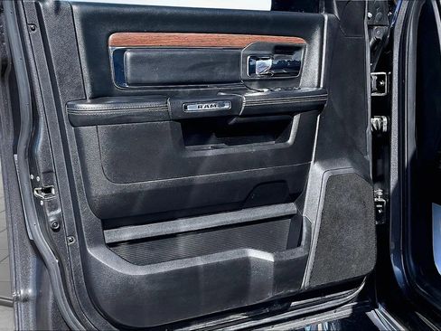 Used 2018 RAM 2500 Laramie AWD/4WD image 25