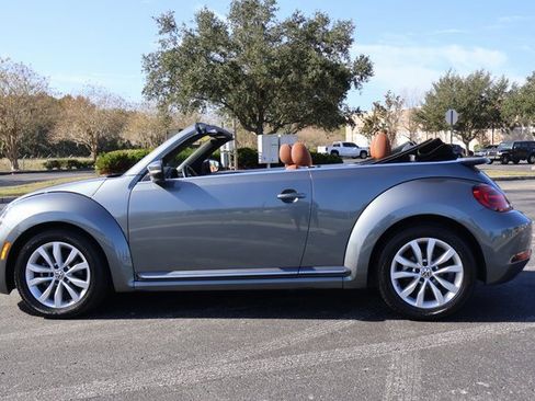 Used 2017 Volkswagen Beetle 1.8T Classic image 5