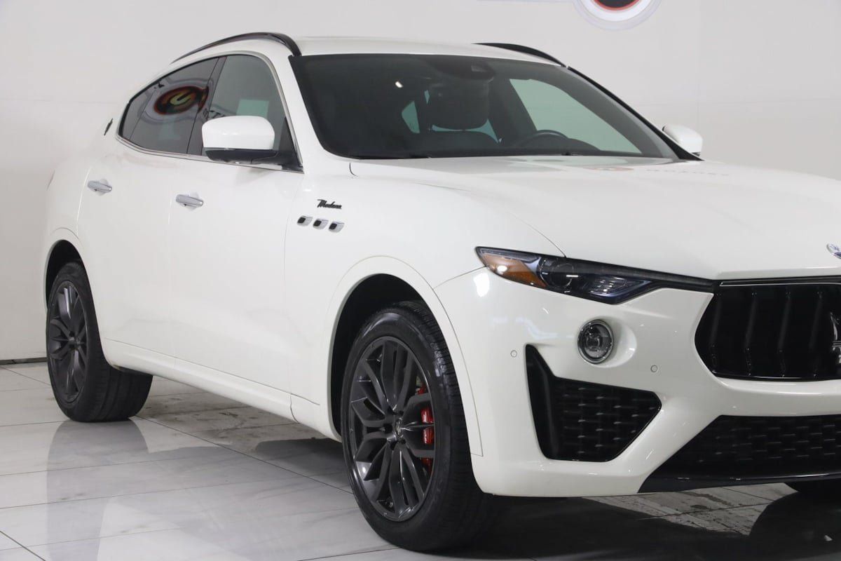 Used 2022 Maserati Levante Modena AWD/4WD image 36