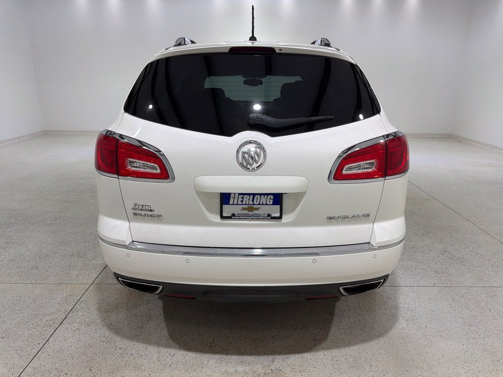 Used 2015 Buick Enclave Leather FWD image 4
