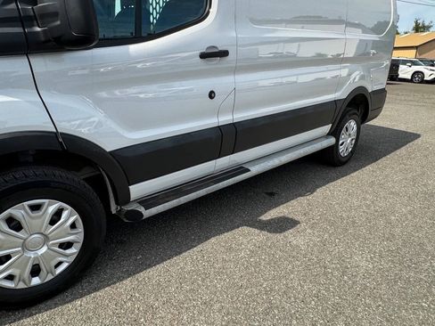 Used 2025 Ford Transit 250 Low Roof w/ Exterior Upgrade Package RWD image 16