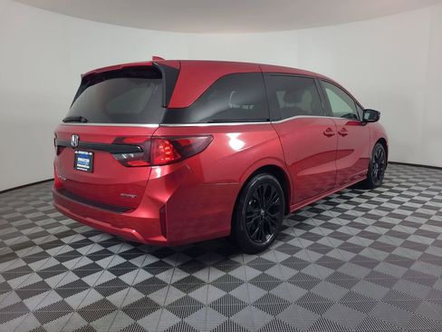 Used 2025 Honda Odyssey Sport-L image 3