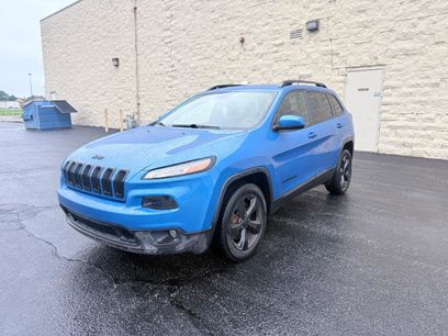 Used 2018 Jeep Cherokee Latitude w/ Altitude Package