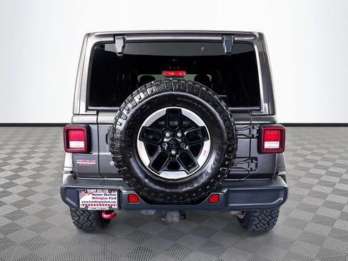 Used 2019 Jeep Wrangler Unlimited Rubicon AWD/4WD image 6