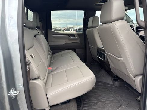 Used 2023 GMC Sierra 1500 SLT w/ SLT Premium Plus Package image 15