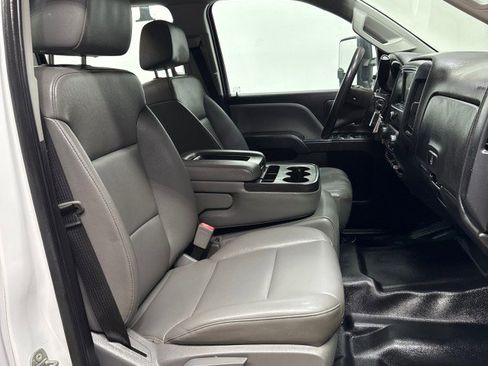 Used 2018 Chevrolet Silverado 3500 W/T w/ WT Convenience Package image 22