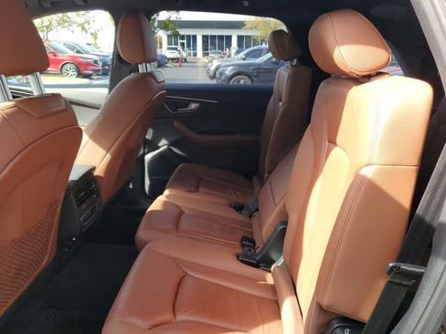 Used 2021 Audi Q7 2.0T Premium Plus w/ Premium Plus Package image 10