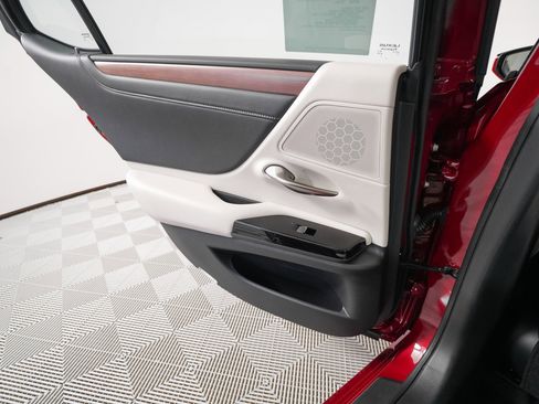 New 2025 Lexus ES 350 w/ Premium Package image 12