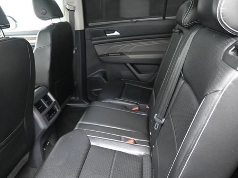 Used 2023 Volkswagen Atlas SEL AWD/4WD image 10