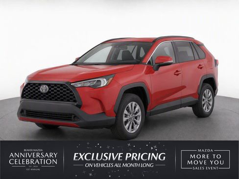 Used 2022 Toyota Corolla Cross LE FWD image 1