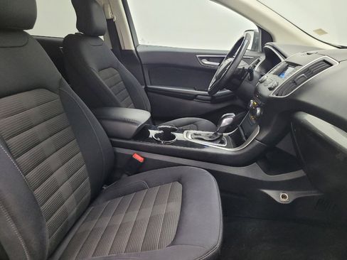 Used 2016 Ford Edge SEL image 21