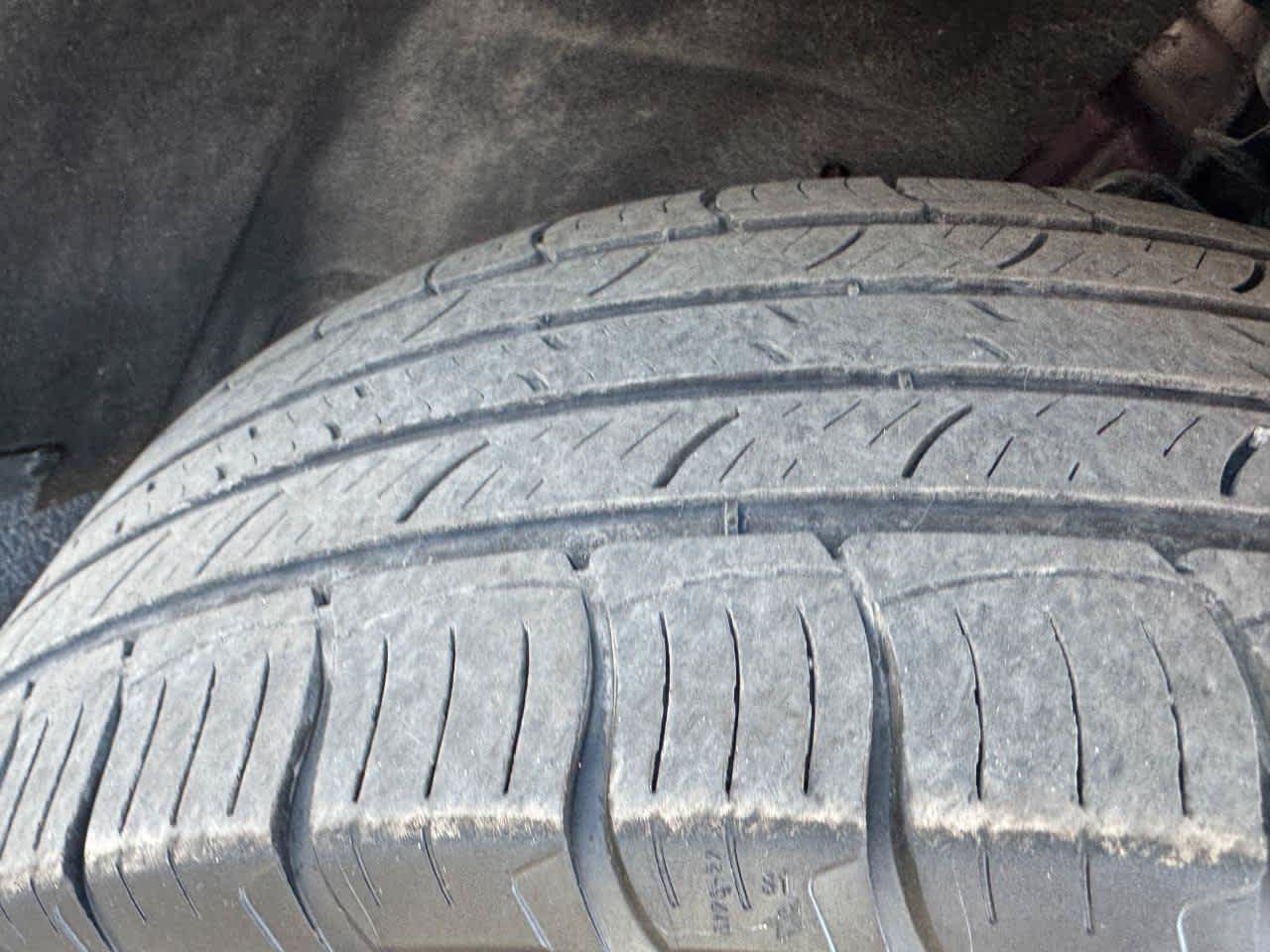 Used 2024 Ford Edge SEL AWD/4WD image 31