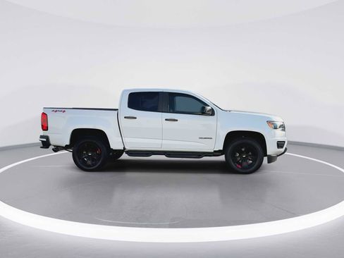 Used 2019 Chevrolet Colorado LT w/ Redline Special Edition image 9
