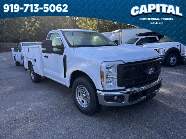 New 2027 Ford F250 XL w/ XL Chrome Package RWD image 2