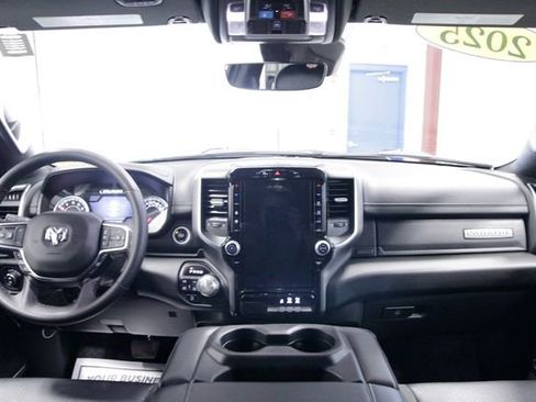Used 2025 RAM 1500 Laramie image 16