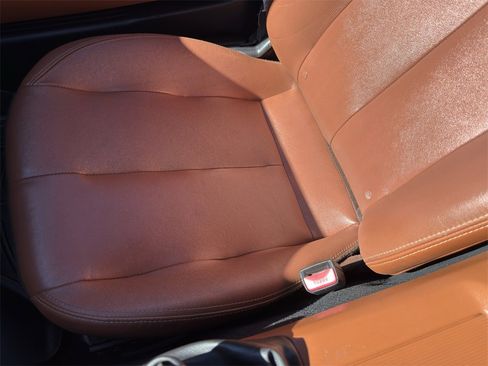 Used 2007 MAZDA MX-5 Miata Grand Touring w/ Premium Pkg image 29