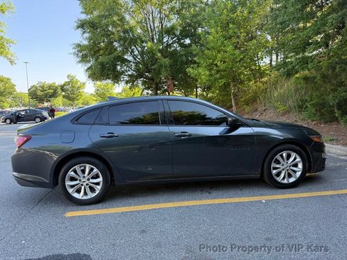 Used 2020 Chevrolet Malibu LT FWD image 4