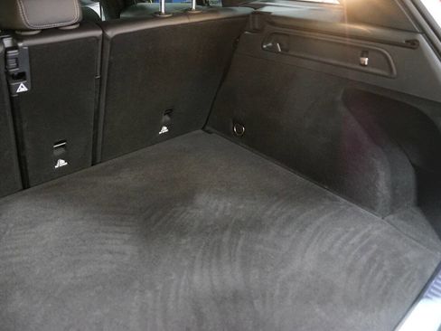 Used 2022 Mercedes-Benz GLC 300 4MATIC image 39