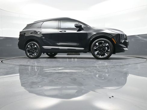 Certified 2026 Kia Sportage SX image 30