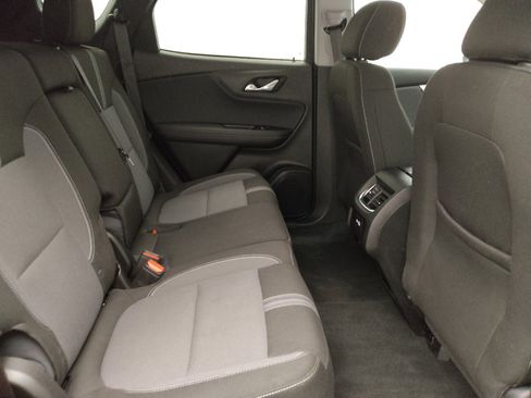 Used 2024 Chevrolet Blazer LT w/ Convenience Package FWD image 19