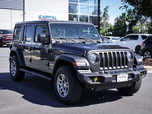 Used 2019 Jeep Wrangler Unlimited Sport S AWD/4WD image 7