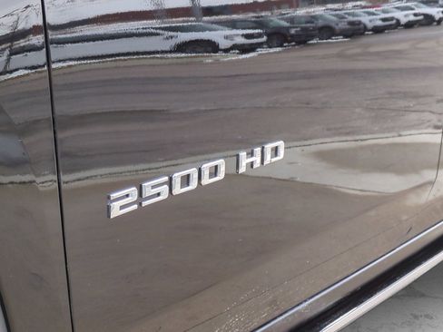 Used 2023 Chevrolet Silverado 2500 High Country w/ Z71 Off-Road Package AWD/4WD image 15