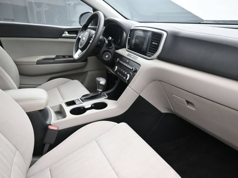 Used 2020 Kia Sportage LX FWD image 24