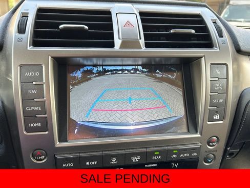Used 2018 Lexus GX 460 Premium w/ Premium Package AWD/4WD image 17