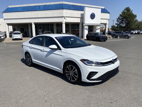 Certified 2026 Volkswagen Jetta Sport FWD image 2