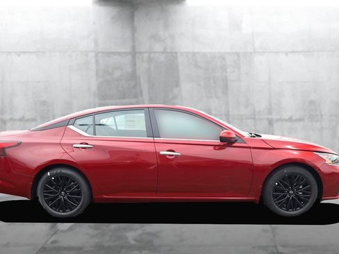 New 2025 Nissan Altima 2.5 SV w/ SV Special Edition Package image 5