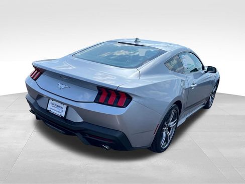 Used 2025 Ford Mustang Coupe w/ Wheel & Stripe Package RWD image 5