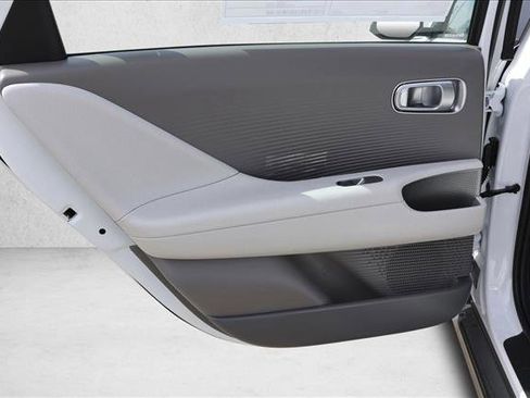 New 2025 Hyundai Ioniq 6 SEL image 23