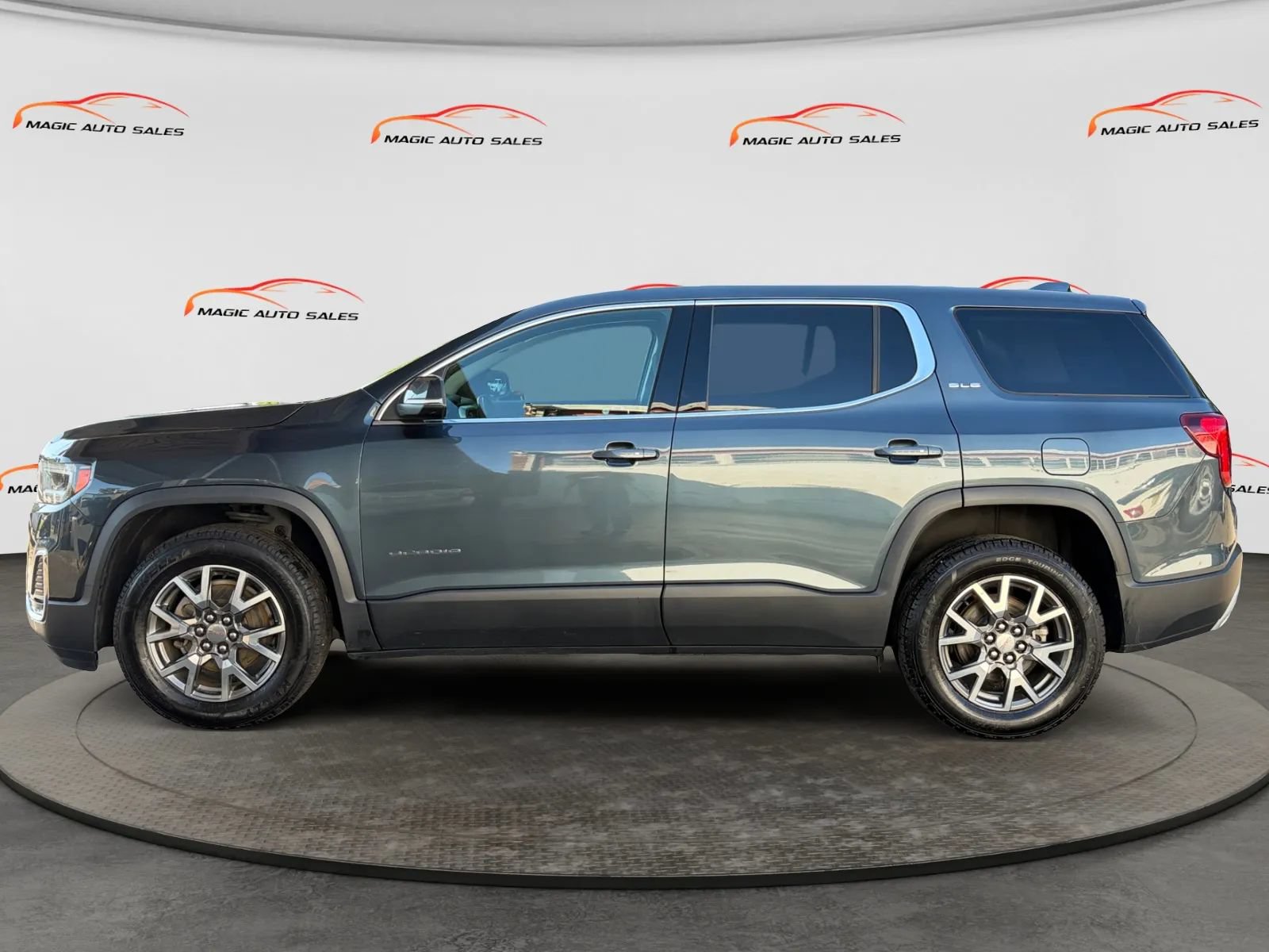 Used 2020 GMC Acadia SLE AWD/4WD image 7