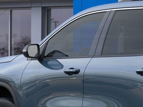 New 2026 Chevrolet Traverse LT w/ LPO, Floor Liner Package image 15