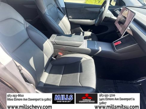 Used 2026 Tesla Model Y Long Range AWD/4WD image 25