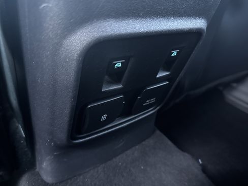 Used 2024 Ford Bronco Outer Banks image 27